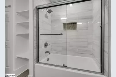 136 Lee Street, Laurens, SC 29360 - Photo 24