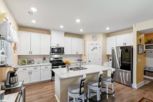 545 Laxton Rd, Greer, SC 29651 - Photo 4