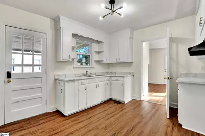 207 Elm Street, Clinton, SC 29325 - Photo 10