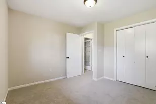 105 Briarview Cir, Greenville, SC 29615 - Photo 4