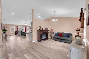 1215 Ravenswood Dr, Anderson, SC 29625 - Photo 4