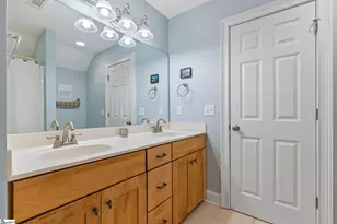 300 Farmers Market St, Taylors, SC 29687 - Photo 32