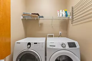 300 Farmers Market St, Taylors, SC 29687 - Photo 38