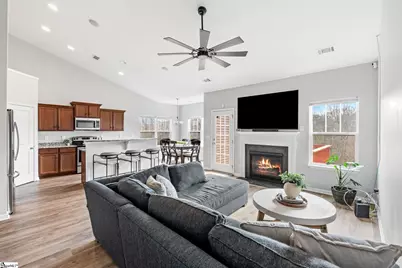 240 Rivers Edge Circle, Simpsonville, SC 29680 - Photo 4