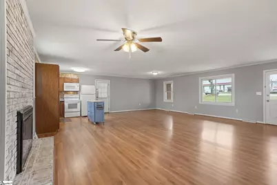 411 Pelzer Highway, Easley, SC 29642 - Photo 8