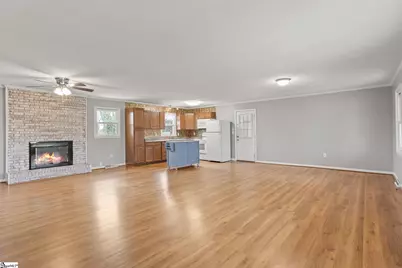 411 Pelzer Highway, Easley, SC 29642 - Photo 4