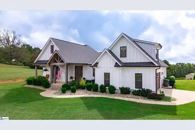 2015 Walhalla Highway, Pickens, SC 29671 - Photo 2