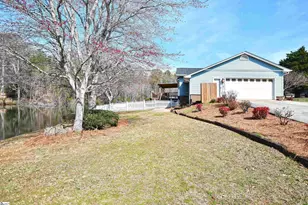 201 Buckingham Rd, Easley, SC 29640 - Photo 36