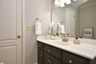 201 Buckingham Rd, Easley, SC 29640 - Photo 28