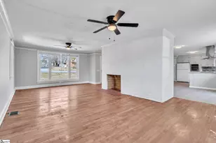 800 E Lee Rd, Taylors, SC 29687 - Photo 4