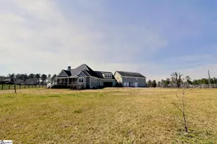 1536 Stewart Dairy Rd, Gray Court, SC 29645 - Photo 42