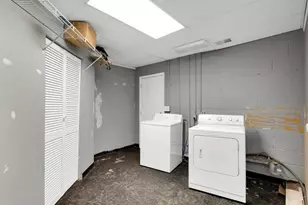 114 Casa Loma Dr, Taylors, SC 29687 - Photo 18