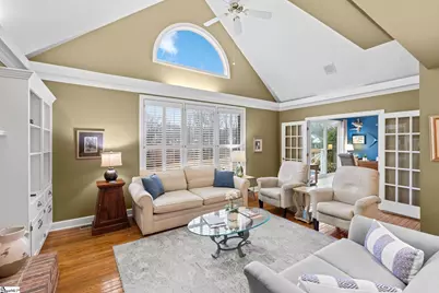 310 Greenview Circle, Greenville, SC 29609 - Photo 8