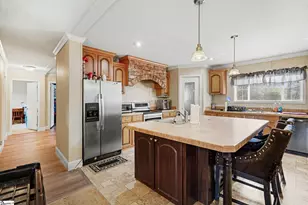 1004 Chapman Rd, Belton, SC 29627 - Photo 12