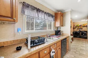 1004 Chapman Rd, Belton, SC 29627 - Photo 8