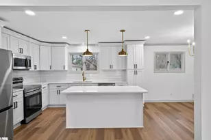 409 Mountainview Rd, Boiling Springs, SC 29316 - Photo 20