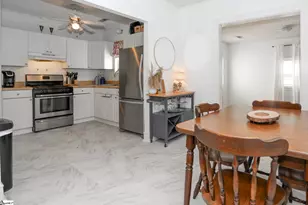 107 Brookdale Ave, Greenville, SC 29607 - Photo 6