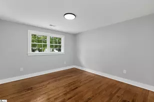 203 Montgomery St, Laurens, SC 29360 - Photo 20