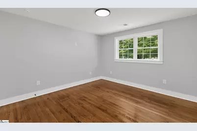 203 Montgomery Street, Laurens, SC 29360 - Photo 22