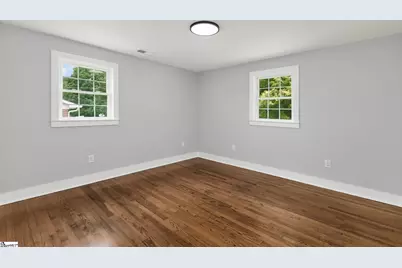 203 Montgomery Street, Laurens, SC 29360 - Photo 24