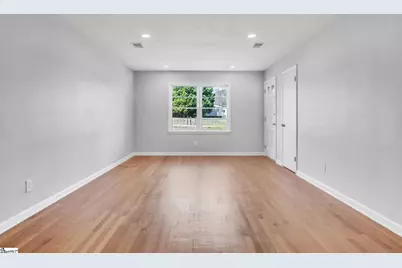 207-B James Street #Unit B, Spartanburg, SC 29301 - Photo 4