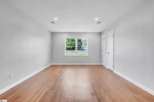 207-B James St, Spartanburg, SC 29301 - Photo 4