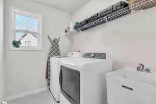 105 Dahlia Ln, Easley, SC 29642 - Photo 32