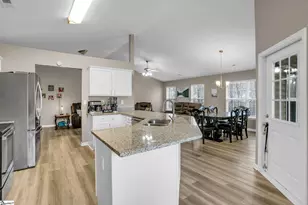 605 Fountain Brook Ln, Fountain Inn, SC 29644 - Photo 18