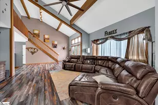 114 Wellington Rd, Easley, SC 29642 - Photo 6