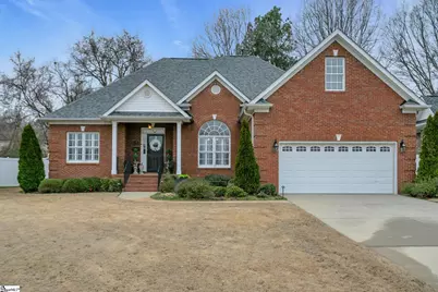 118 Banbury Circle, Simpsonville, SC 29681 - Photo 2