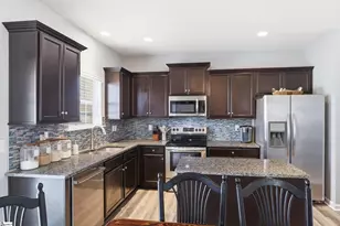 201 Addlestone Cir, Fountain Inn, SC 29644 - Photo 12