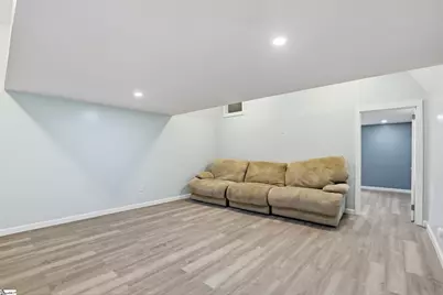 114 N Moore Street, Duncan, SC 29334 - Photo 18