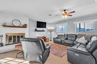 139 Louise Drive, Pendleton, SC 29670 - Photo 2