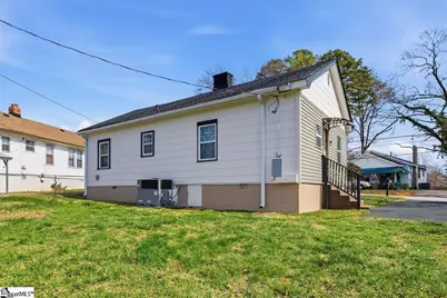 208B Collins Avenue, Spartanburg, SC 29306 - Photo 28