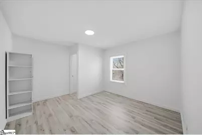 208B Collins Avenue, Spartanburg, SC 29306 - Photo 16