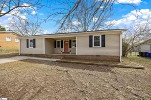 717 Old Stagecoach Rd, Easley, SC 29642 - Photo 2