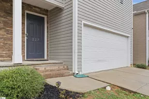 227 Millen Dr, Woodruff, SC 29388 - Photo 2