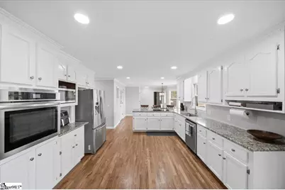 211 E Thistle Lane, Greenville, SC 29615 - Photo 8