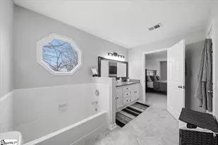 211 E Thistle Ln, Greenville, SC 29615 - Photo 18