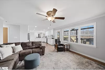 211 E Thistle Lane, Greenville, SC 29615 - Photo 6