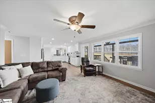 211 E Thistle Ln, Greenville, SC 29615 - Photo 6