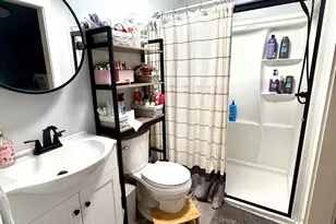 402 Calhoun St, Laurens, SC 29360 - Photo 12