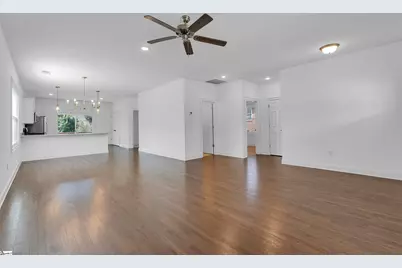 336 Prosperity Avenue, Greenville, SC 29605 - Photo 6