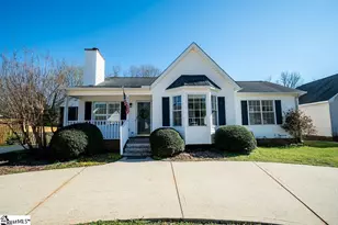 611 Oak Valley Dr, Simpsonville, SC 29681 - Photo 1