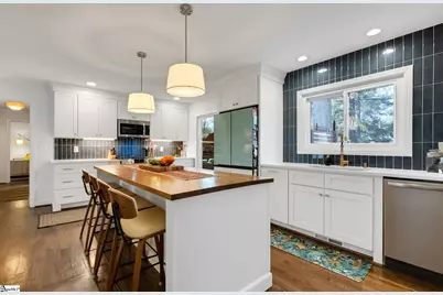 205 Bradley Boulevard, Greenville, SC 29609 - Photo 10