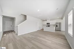 7 Angel Wood Dr, Piedmont, SC 29673 - Photo 8