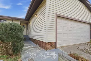 1004 Pine Oak Way, Taylors, SC 29687 - Photo 2