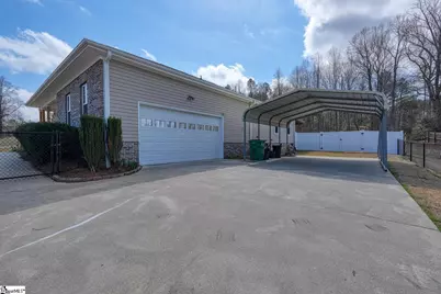 611 Pearson Town Road, Moore, SC 29369 - Photo 4