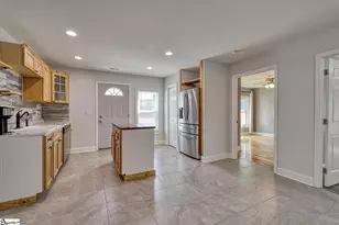 611 Pearson Town Rd, Moore, SC 29369 - Photo 16