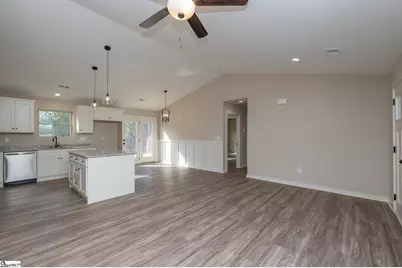 9946 Highway 252, Ware Shoals, SC 29692 - Photo 6